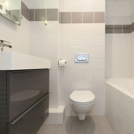 402 - Elegant Et Confortable A 5 *