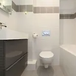 402 - Elegant Et Confortable A 5 *