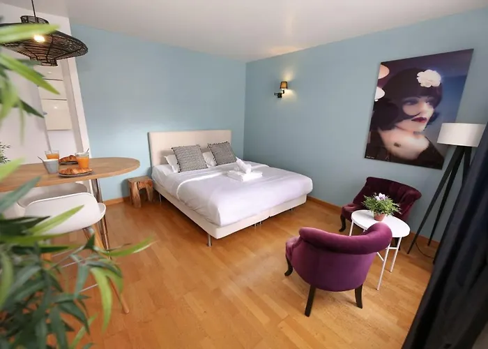402 - Elegant Et Confortable A 5 Apartment *