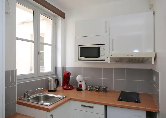 402 - Elegant Et Confortable A 5 *