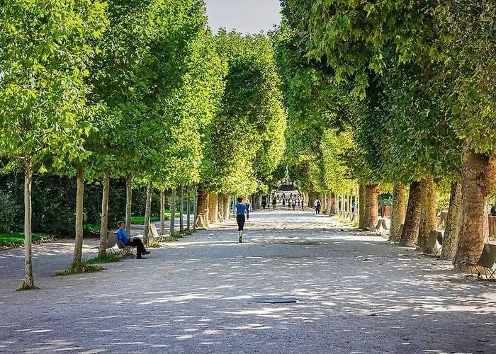 402 - Elegant Et Confortable A 5 *