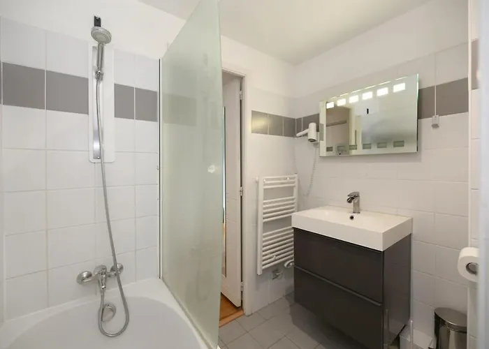 402 - Elegant Et Confortable A 5 פריז